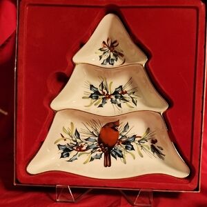 Lenox Winter Greetings Tree Divided Server